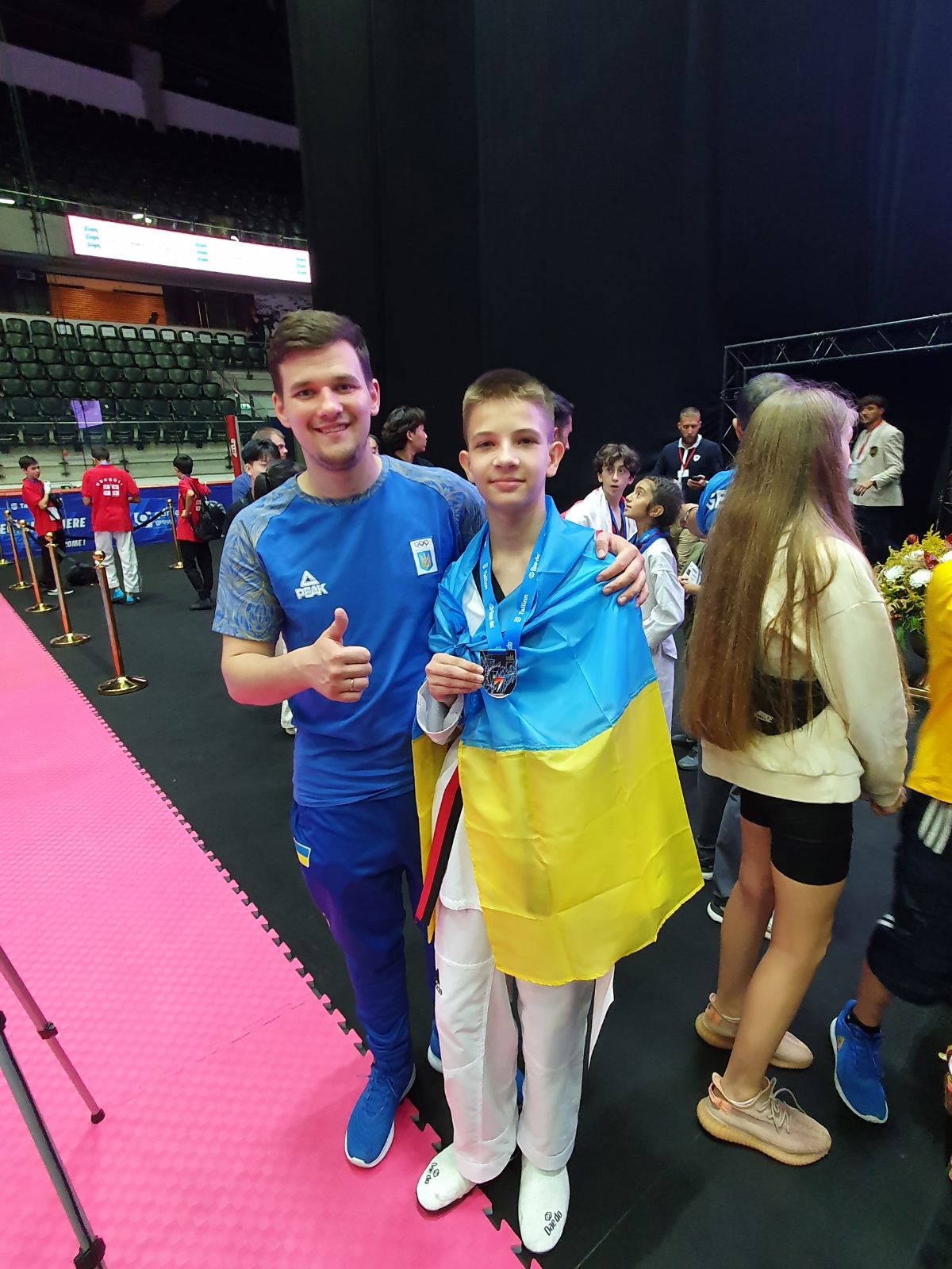 Тренер Анатолій Буданов та спортсмен Тимур Голуб