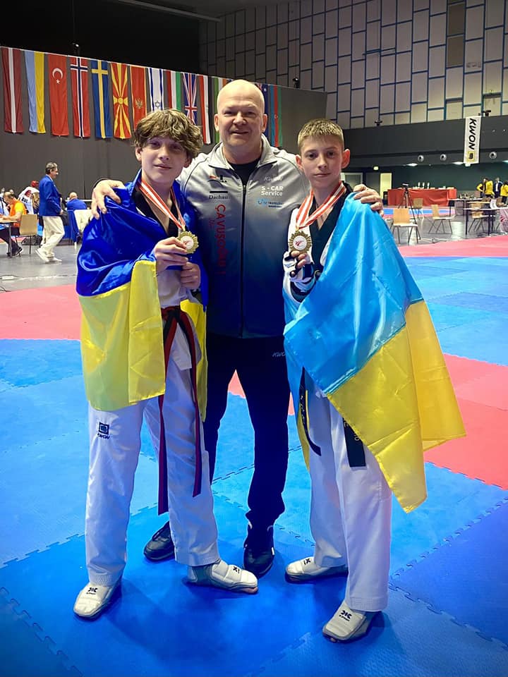 Еміль Бовсуновський, Валерій Брунс, Михайло Капуста